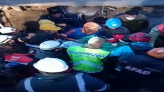 Muş AFAD ekipleri 9 yaşındaki Yüceli 9 gün sonra kurtardı
