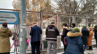 Narkotik Polisinden Okullarda Denetim