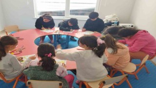 NEVÜlü gönüllü öğrencilerden depremzede çocuklara psikososyal destek