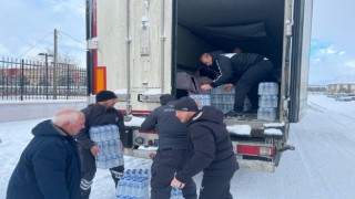 Niğdede deprem bölgesine yardım seferberliği