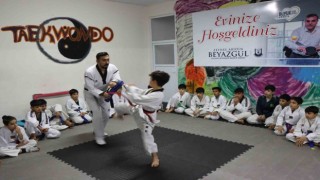 Öğrenciler ara tatilde spor yapma imkanı buldu