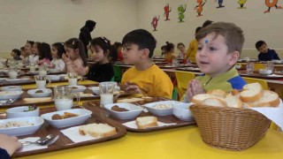 Okul öncesi eğitimde ücretsiz yemek uygulaması başladı