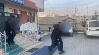 Okuldan kömür çalan 2 kişi tutuklandı