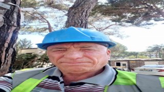 Öldürüp gömdüğü şahsın cep telefonunu eşine hediye etti
