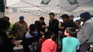 Osmaniyede depremin yaraları sarılıyor