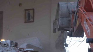 Osmaniyede 200 binaya acil yıkım kararı
