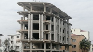 Osmaniye'de Tamamlanmamış inşaatların yapımı durduruldu