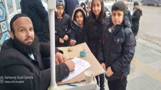 Özalplı minikler kumbaralarındaki parayı deprem bölgesine gönderdi