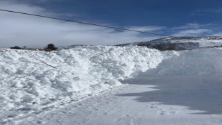 Posofta kar köy yollarını kapattı