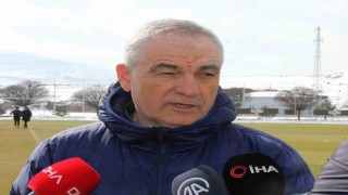 Rıza Çalımbay: Üzücü bir lig olacak