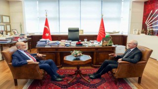Saadet Partisi lideri Temel Karamollaoğlundan CHP lideri Kılıçdaroğluna ziyaret