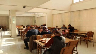 Sahurda depreme yakalanan vatandaş, korku dolu anları anlattı