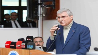 Sakarya Büyükşehir meclis üyeleri huzur haklarını depremzedelere bağışladı