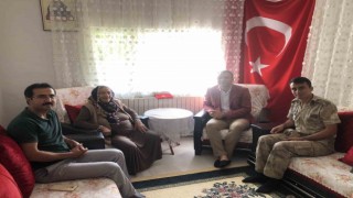 Şehit annesinden 55 bin lira bağış