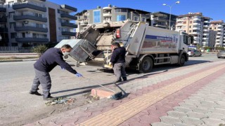 Selçuklu Belediyesi Antakya ve İskenderunda çalışmalarını sürdürüyor