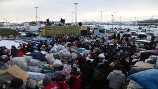 Selçukludan Hataya 52 tır yardım malzemesi gönderildi