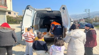 Şile Belediyesi mobil aşevi Antakyada sıcak yemek dağıtımına başladı