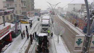 Şırnakta 32 yerleşim yerine kar nedeniyle ulaşım sağlanamıyor