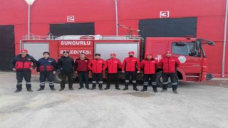 Sungurlu Belediyesi Hataya itfaiye ekibi gönderdi