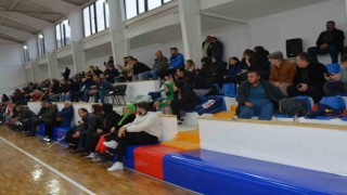 Süper Ligde mücadele eden Alaplı Alges 3-0 kazandı
