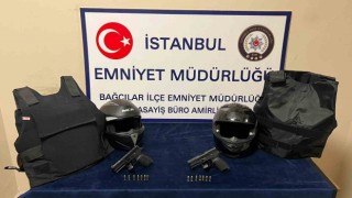 Şüpheli araçta bulunan şahısların üzerinden tabanca, fişek ve 2 adet çelik yelek çıktı
