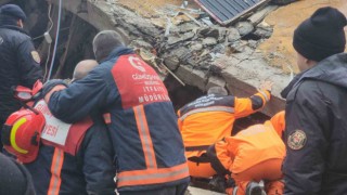 Tam 29 saat sonra enkazdan sağ çıkarıldı