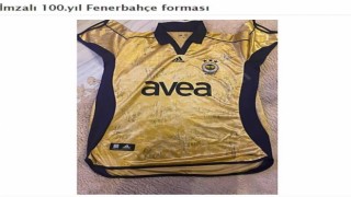 Taraftarlar depremzedeler için futbolcu imzalı formalarını satışa çıkardı