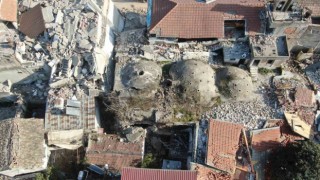 Tarihi Beyseri hamamı depremde yıkılmadı