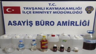 Tavşanlıda 36,5 litre el yapımı içki ele geçirildi