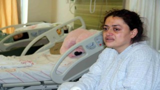 Tedavi gören depremzede anne: Sağlıkçılar dondu, ama bizi hiç bırakmadılar