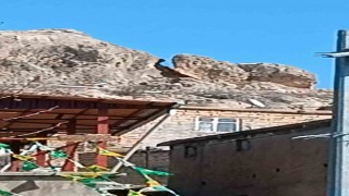 Tehlike oluşturan kaya parçaları için çalışma başlatıldı