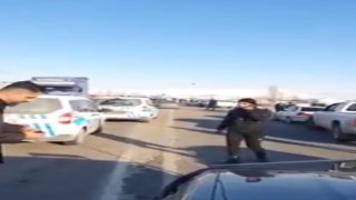 Tekirdağ polisi yardım tırlarını yağmacılardan, yağmacıları da linçten kurtardı