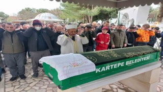 TEMde lastik değiştirirken canından olan arkadaşlar son yolculuklarına uğurlandı