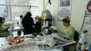 Trabzonda depremzedeler için kışlık kıyafet seferberliği
