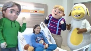 TRT Çocukun Sevilen KahramanlarındanDepremzede Çocuklara Moral Ziyareti