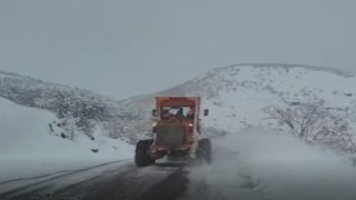 Tuncelide karla mücadele çalışmaları sürüyor