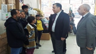 Turgutluda depremzedeler için ‘Sosyal Market açıldı