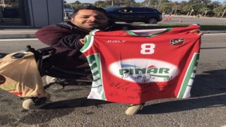 Ufuk Sarıcanın hediyesi açık artırmada