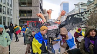 Ukrayna savaşının 1. yıldönümünde Brükselde yürüyüş