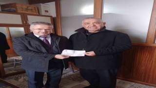 Umre parasını depremzedelere bağışladı