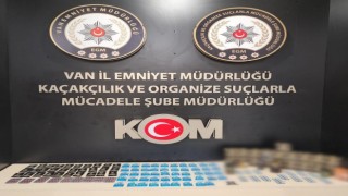 Vanda gümrük kaçağı malzeme ele geçirildi