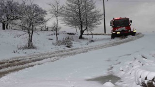Yalova Belediyesi karla mücadeleye devam ediyor
