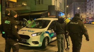 Yasal sınırın üzerinde alkollü çıktığını duyan sürücü: “İki birada bu kadar çıkıyor mu ya”