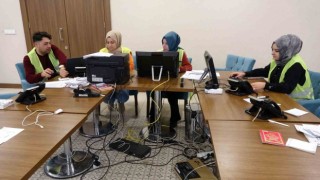 Yozgat Belediyesi Deprem Koordinasyon Merkezine 6 binden fazla çağrı geldi