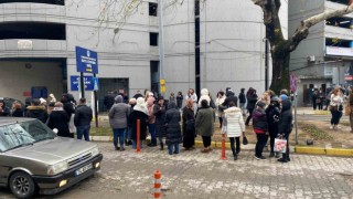 Zonguldakta vatandaşlar deprem paniğiyle sokağa koştu