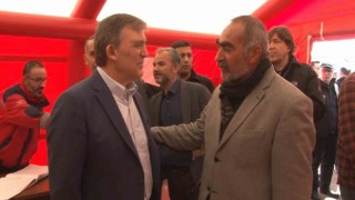 11. Cumhurbaşkanı Abdullah Gülden çadır kente ziyaret