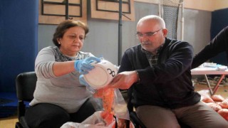 14 yakınını kaybetti, acısını unutup yardıma koştu