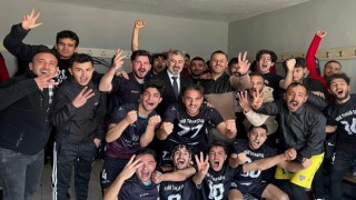 1966 Turanspor takımının hedefi büyük