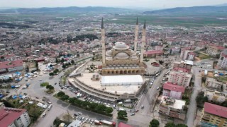 Abdülhamid Han Camiinde teravih namazları çadırda kılınacak