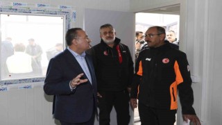 Adalet Bakanı Bozdağ: “Diyarbakırda 621 konteyner kurulacak ve burada vatandaşlarımızın barınma ihtiyacı karşılanacaktır”